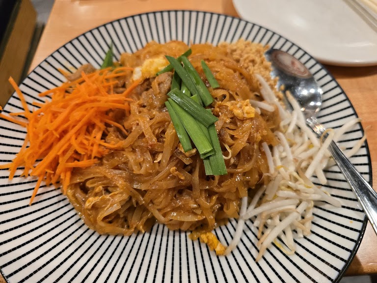 Pad See Ew at Luck Gai Cafe