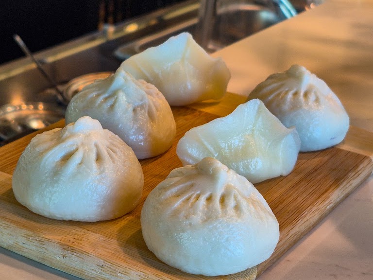 Gobelieve Steamed Buns at Youpeng Seafood · Go Believe