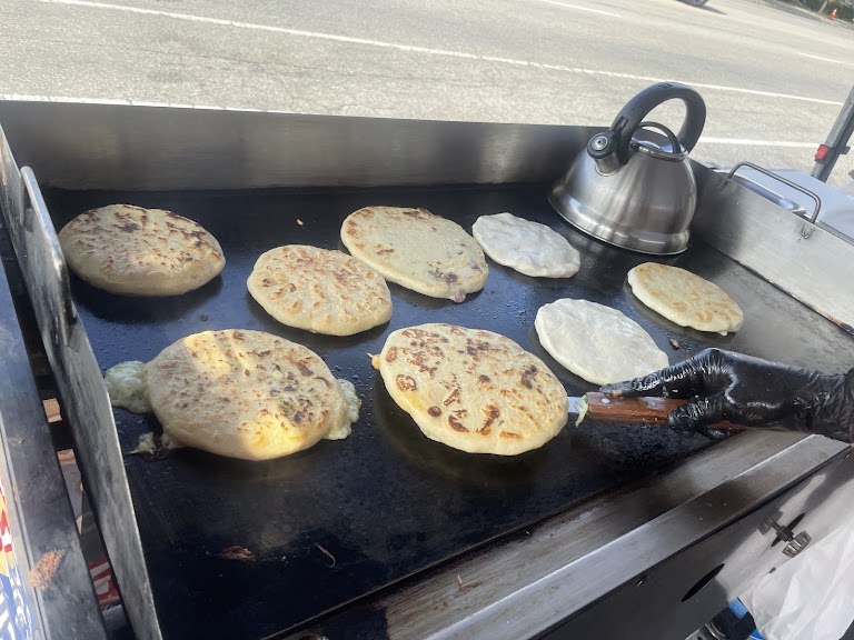 Frijol/queso at Pupuseria 11-30