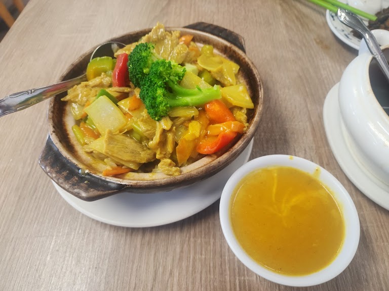 Vegetarian Hot Pot at Nature Pagoda