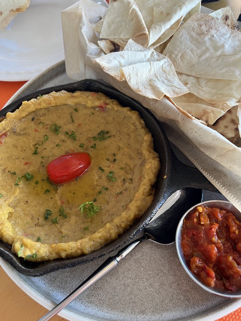 Hummus at Turquoise